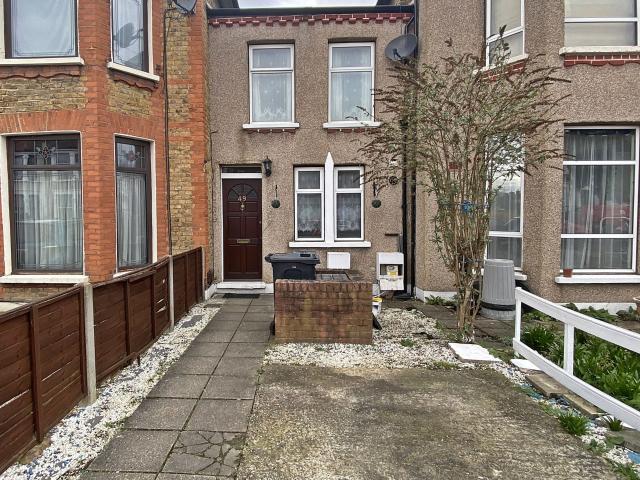 Property To Rent Norfolk Road, Seven Kings, IG3 | 2 Bedroom House through Hansons Estates