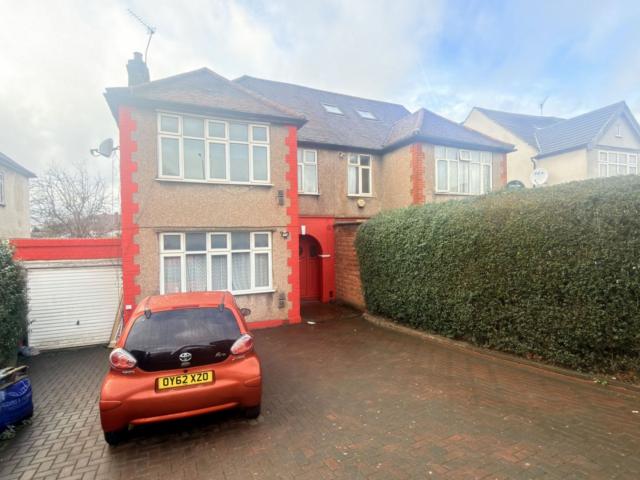 Property To Rent North Circular Road, Neasden, NW10 | En suite through Andersons Estates