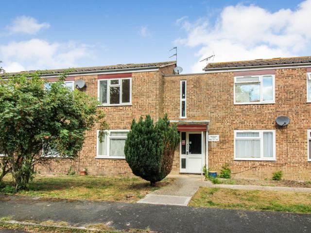 Property To Rent Orchard, Close Hillyards Estate Agents ID 4254