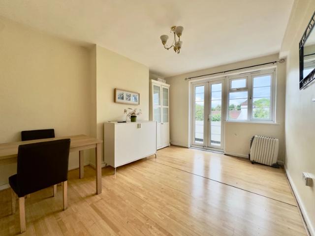 property to rent beech lawns, london, n12 | 2 bedroom flat through abacus estates