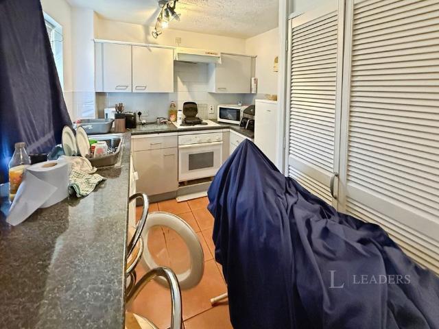 property to rent Captains Place, Terminus Terrace, Southampton, SO14