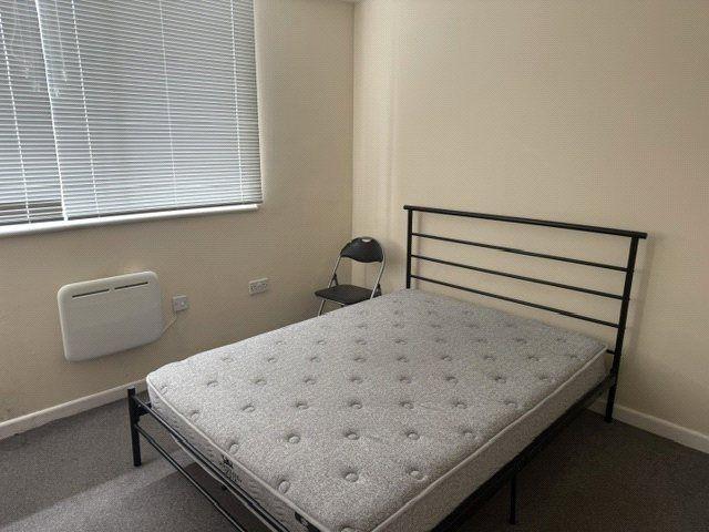 property to rent Church Street, Dunstable, Bedfordshire, LU5