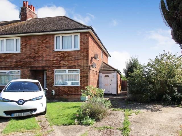Property To Rent Henry Road, Aylesbury Hillyards Estate Agents ID 4633