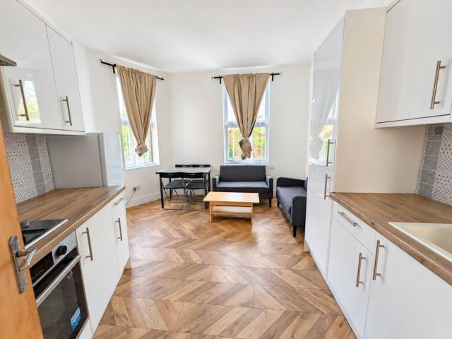 Property To Rent High Road, Leytonstone, E11 4PB The Agency LDN Limited T/A Stonebridge ID 4056