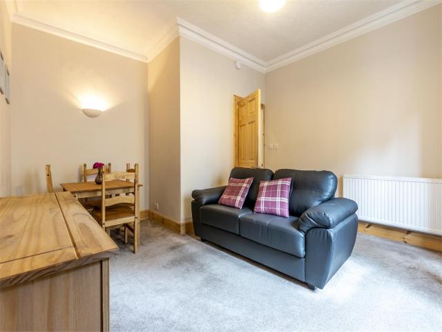 Property to rent in Haymarket, EH3, Upper Grove Place properties 512773