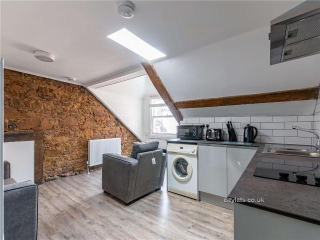 Property to rent in South Side, EH8, Nicolson Square properties 534604
