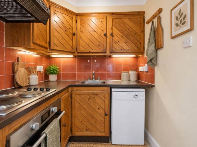 Property To Rent St Georges Square, Pimlico, SW1V Hogarth Estates ID 387