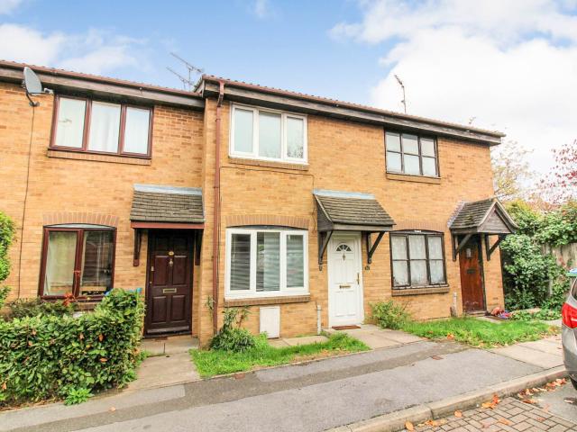 Property To Rent Sharp Close, Aylesbury Hillyards Estate Agents ID 5128