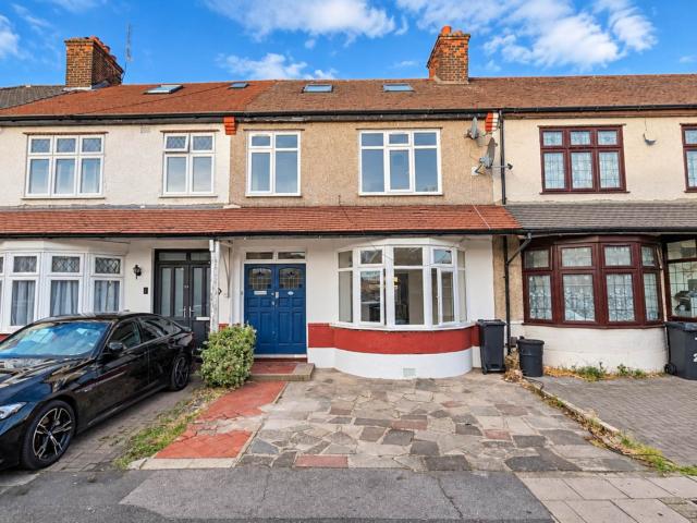 Property To Rent Tanners Lane, Barkingside, IG6 The Agency LDN Limited T/A Stonebridge ID 4050