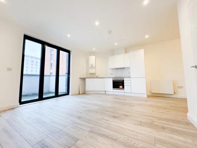 property to rent the parade, watford, wd17 | flat through abacus estates