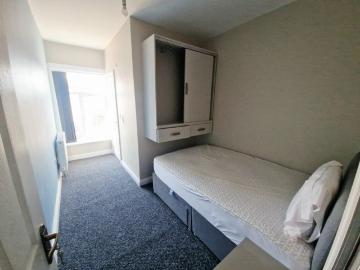 Property To Rent Westfield Street, St. Helens, WA10 | 1 Bedroom Room To Let through Little Estate Agents