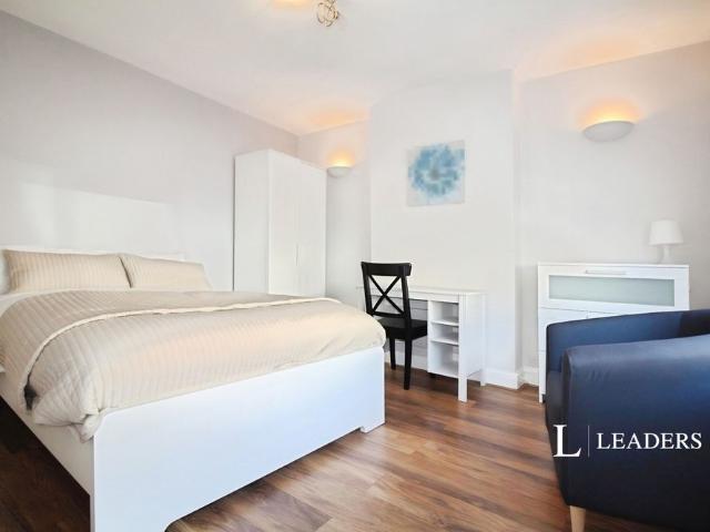 property to rent Winchester Road, Colchester, CO2