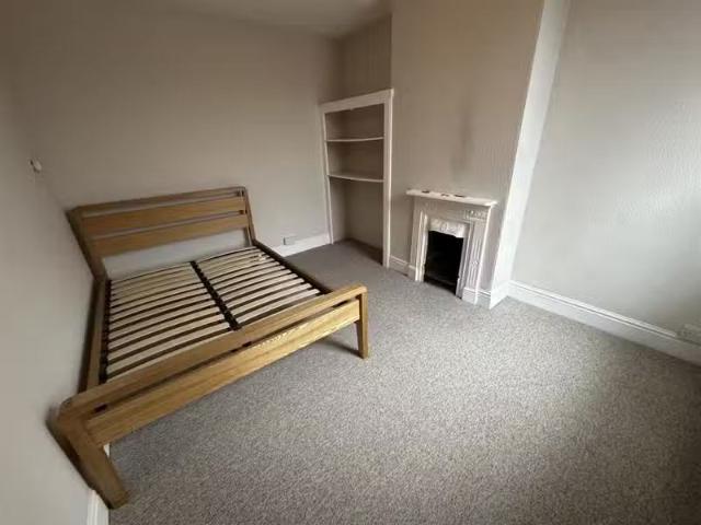 Property for rent in 24 Foxcote Road, Bristol, BS3