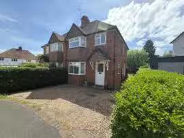 Property & Houses to Rent: Beech Grove, Guildford, Surrey