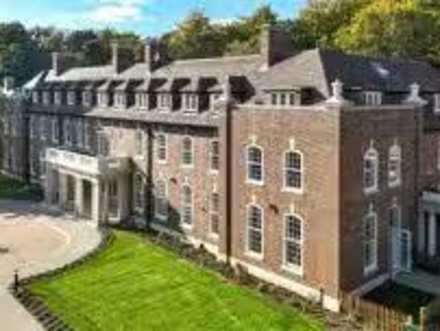 Property & Houses to Rent: Brunswick Road, Deepcut, Camberley