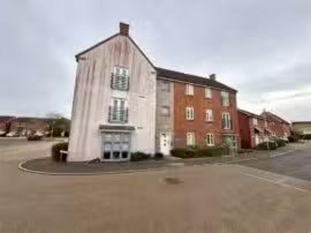 Property & Houses to Rent: Egerton Drive, Basingstoke, Hampshire