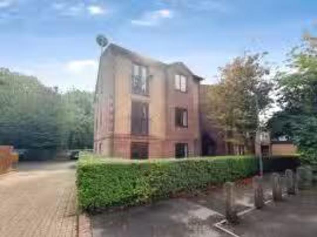 Property & Houses to Rent: Gander Drive, Basingstoke, Hampshire
