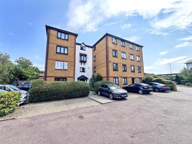 Property in Alan Hocken Way, West Ham, E15:0 room apartment to let in Alan Hocken Way, West Ham, E15