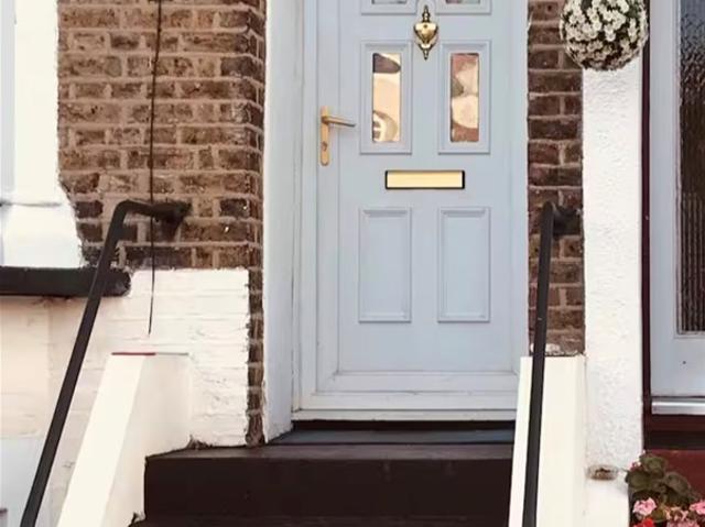 Property in Elswick Road, Lewisham, SE13