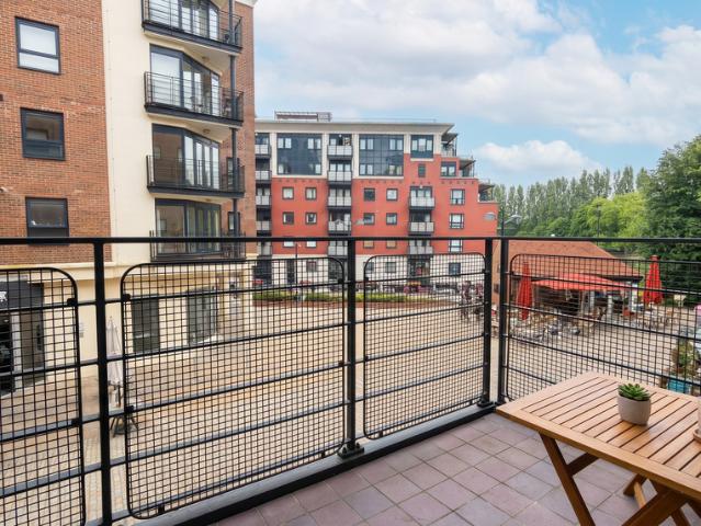 Property in Jerome Place, Kingston Upon Thames, KT1