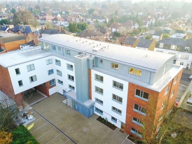 Property in Pemberton Road, East Molesey, KT8