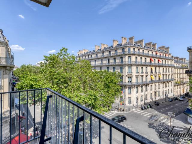 Property Rental: Apartment in Paris 16th, Chaillot district Chambard Real Estate