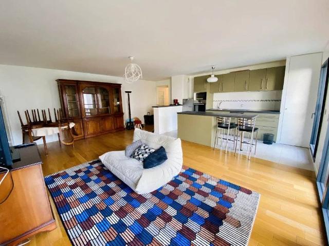 Property Rental: Apartment in Paris 11th, Roquette district