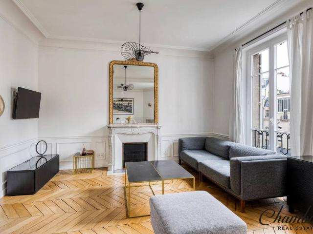 Property Rental: Apartment in Paris 7th Chambard Real Estate