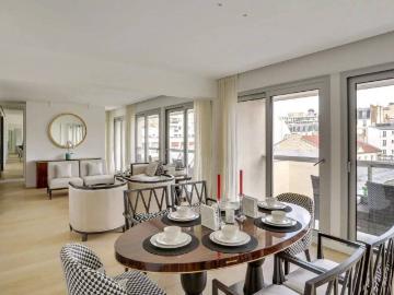 Property Rental: Apartment in Paris 7th, Invalides district Chambard Real Estate