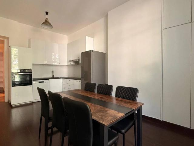 Property Rental: Apartment in Paris 8th Chambard Real Estate