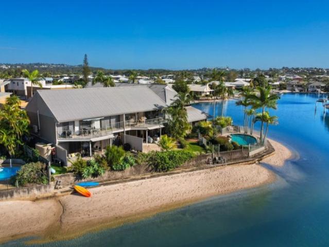 Properly Managed I Comfortable Apartment Living with Pool in Mooloolaba