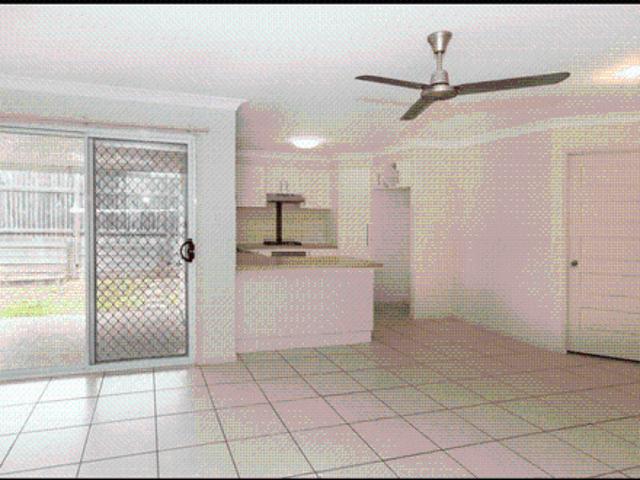 Properly Managed I Comfortable Family Home in Quiet Cul de Sac Location
