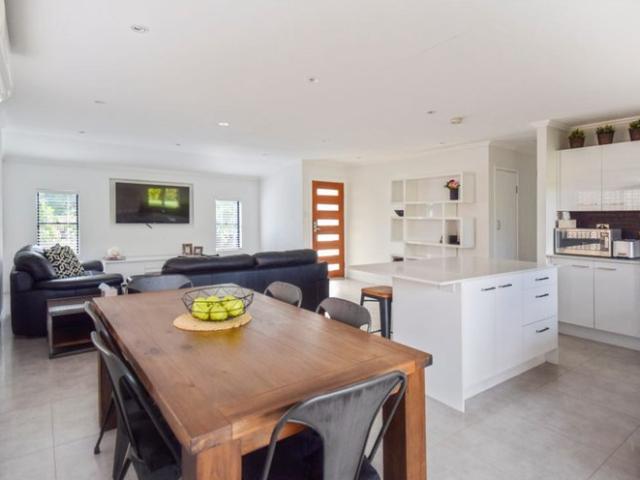 Properly Managed I Comfortable Family Living in Sought After Jindalee