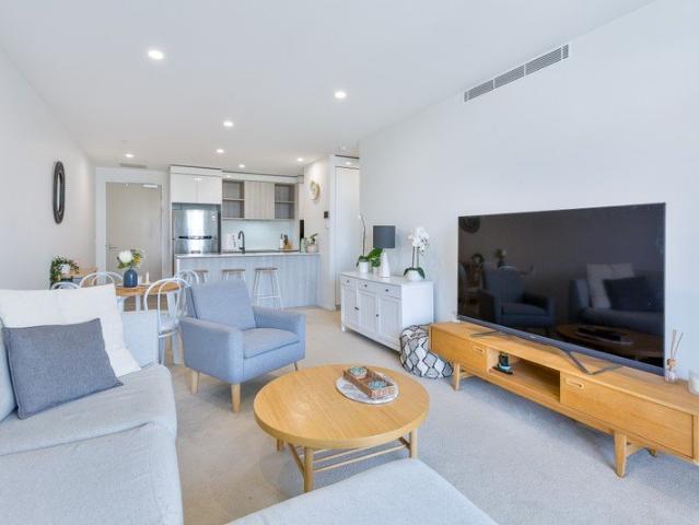 Properly Managed I Beachside Luxury Living at Sandbar Burleigh