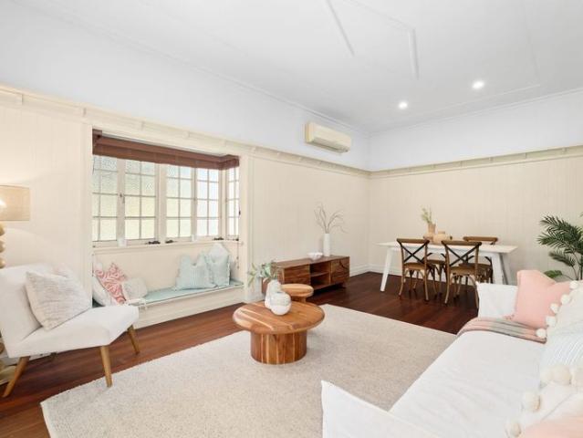 Properly Managed I Big on Space, Close to Everything, Your Kangaroo Point Gem