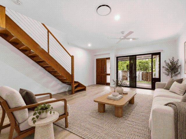 Properly Managed I Embrace a life of elegance and ease with Unit 2 at 34 Christensen St. – where comfort meets convenience!