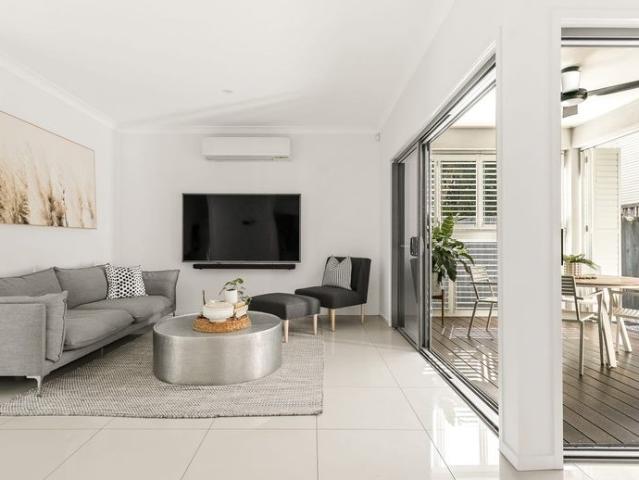 Properly Managed I Experience the Epitome of Class & Convenience in Aspley! Unveil the Home Where Luxury Meets Practicality – Minutes from Top Schoo