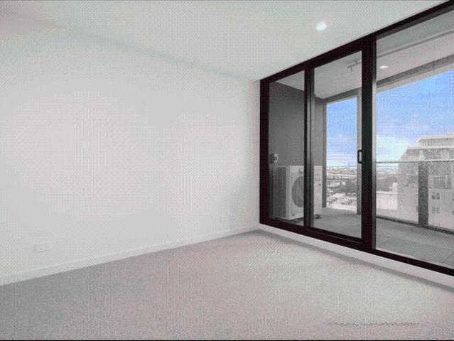Properly Managed I Stylish Riverside Living with Resort Style Facilities in Footscray