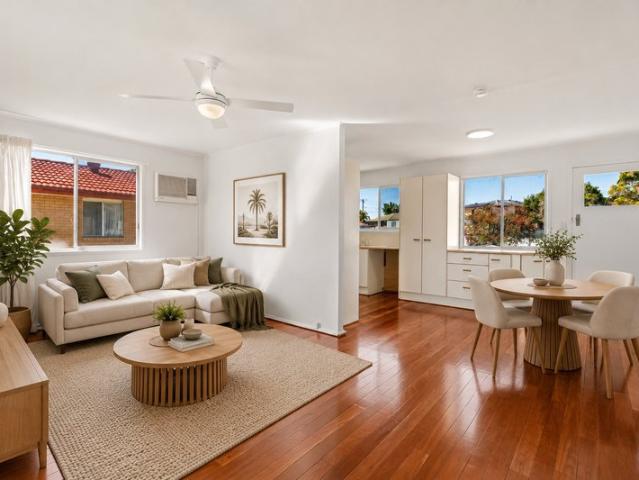 Properly Managed I Well Presented Family Home with Spacious Backyard