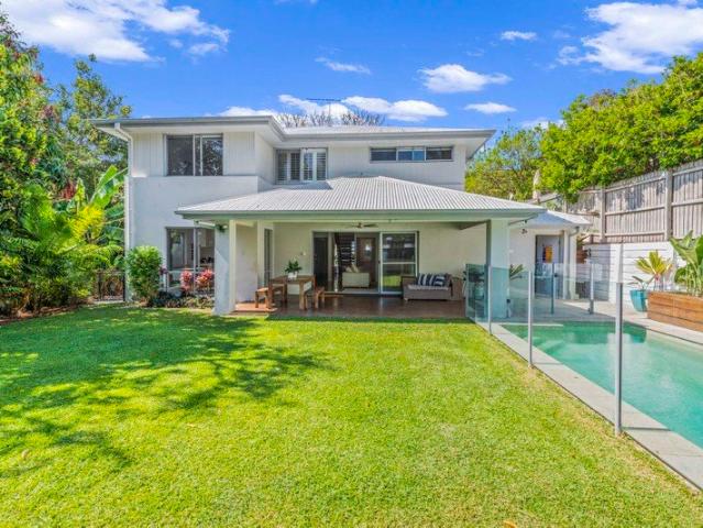 Properly Managed I The Ultimate Bardon Family Home and Entertainer!