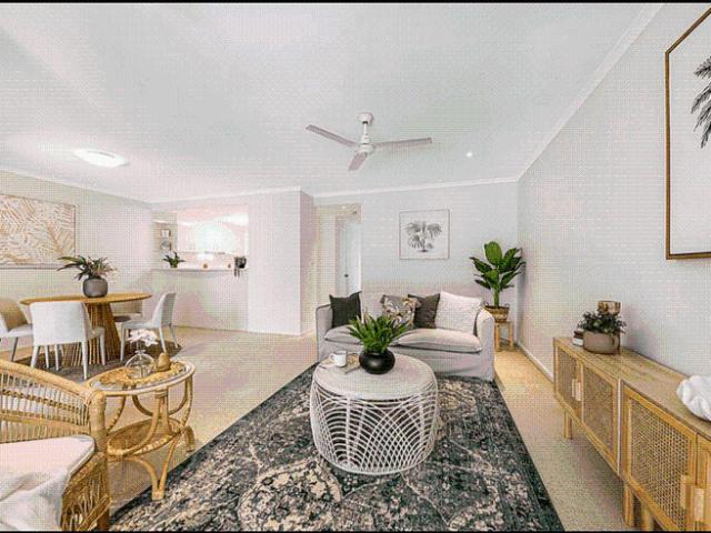 Properly Managed I Tranquil Living in the Heart of Alexandra Headland