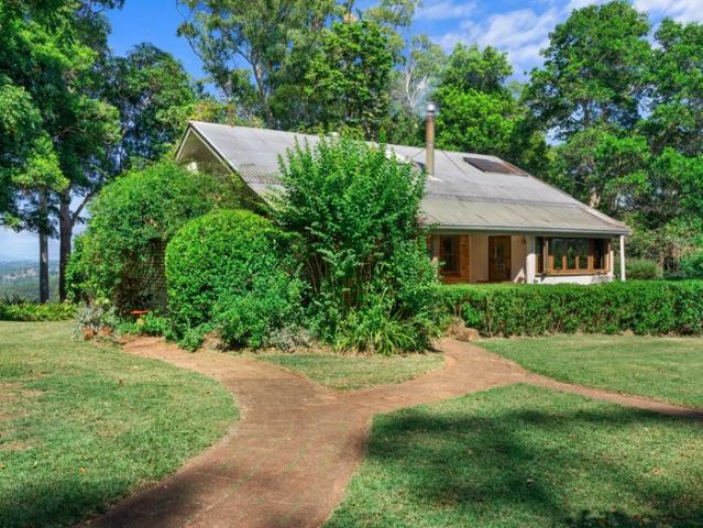 Properly Managed l A Private Montville Hinterland Retreat with Breathtaking Views & Endless Potential