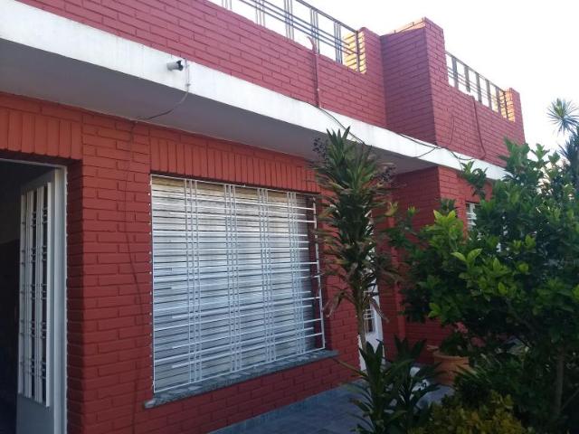 PROPIEDAD 5 AMBIENTES CON DEPARTAMENTO en Inmomap