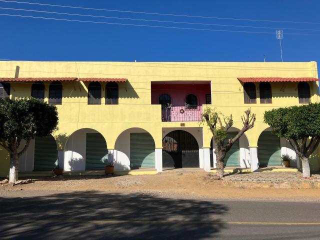 Propiedad con potencial habitacional, comercial y de hospedaje en la zona de Tlacolula de Matamoros