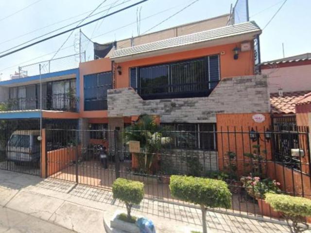 Propiedad con precio especial – ¡No la dejes pasar! Casa en venta en La Loma