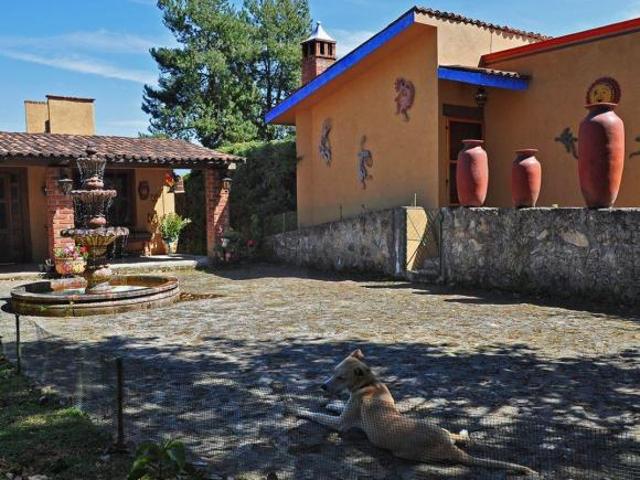 Propiedad con vista al Lago de Zirahuén en Copándaro $7,000,000