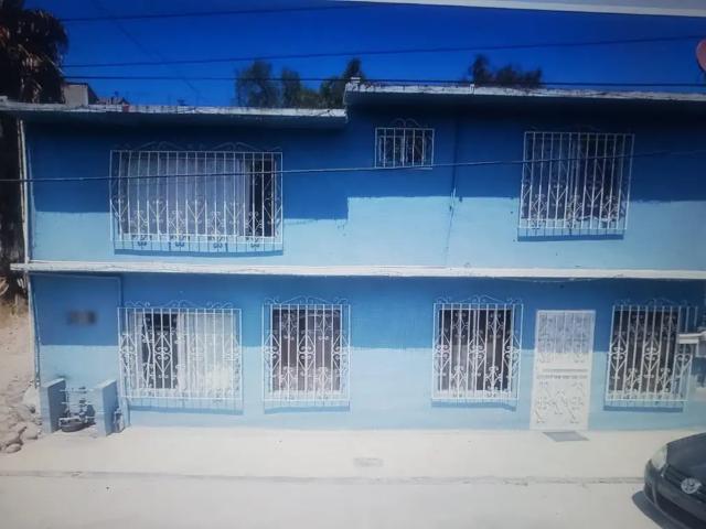 VENTA DE PROPIEDAD CON 1 CASA 1 DEPARTAMENTO 1 ESTUDIO