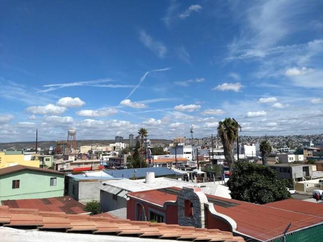 Propiedad con 227 m? de terreno super ubicada a 1 cuadra de Calle 11 !