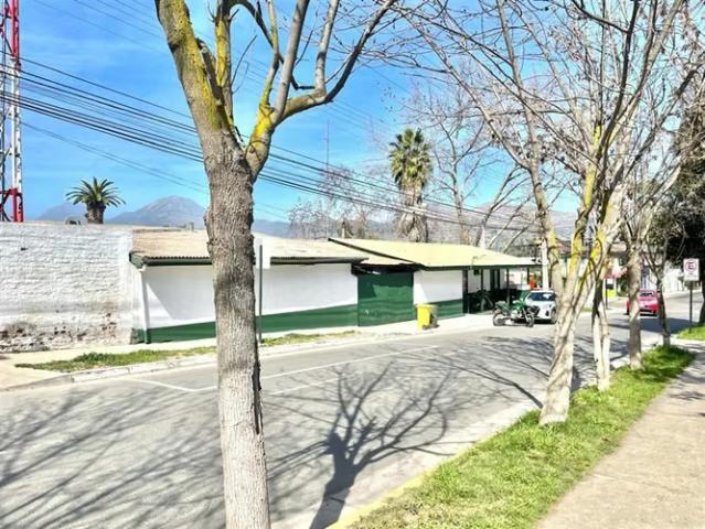 Propiedad centro Hijuelas, al lado carabineros, ideal comercio | 2 dormitorios por 4864.00 en Hijuelas
