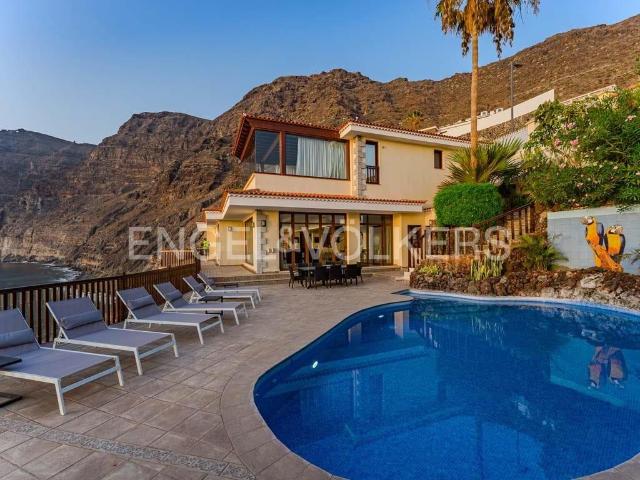Propiedad de lujo sobre la playa 746m² Santiago del Teide